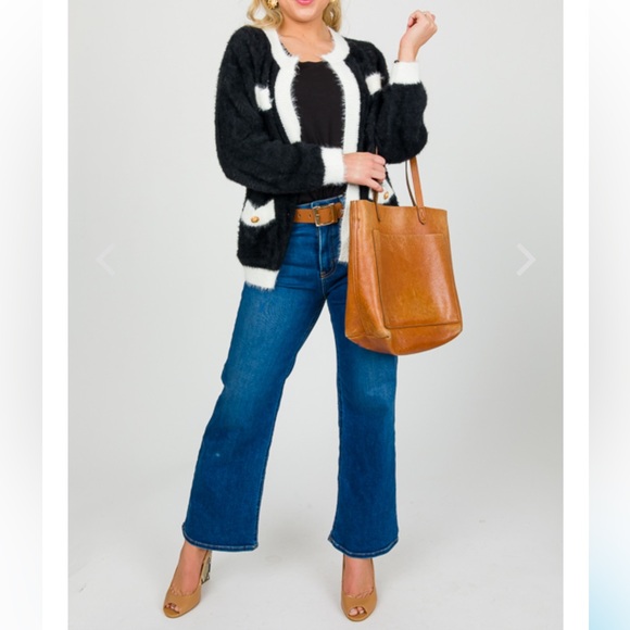 Cozy Fuzzy Black Color block Cardigan - Picture 2 of 4